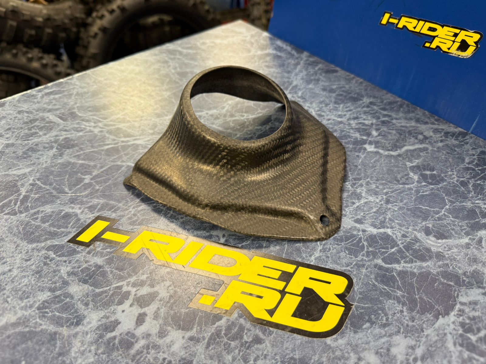 Защита верхней части бензобака Carbon Husqvarna TE FE 2024+ TC FC 2023+